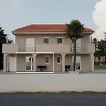 Apartament Sandrea *