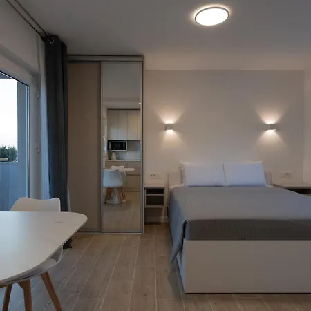 Sandrea Privlaka (Zadar)